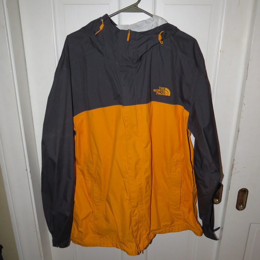 North face men’s rain Jacket